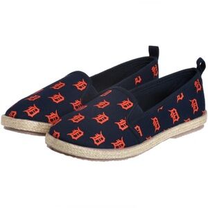 Forever Collectibles Sm.Detroit Tigers women's canvas espadrille slip-on shoes